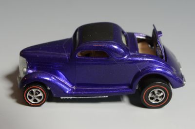 Hot Wheels Redline Classic 36 Ford Coupe 1968, Purple