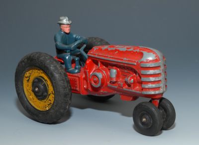 Hubley Farmall Tractor, Cast Aluminum